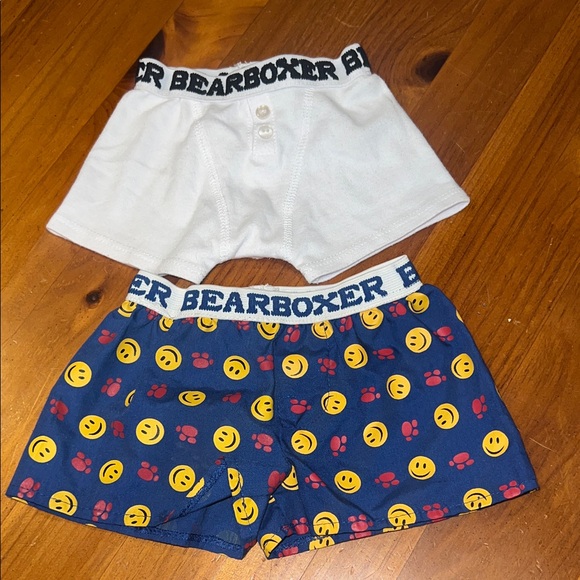 Build-A-Bear Emoji Bearboxer Shorts & White Bearboxer - Picture 1 of 4